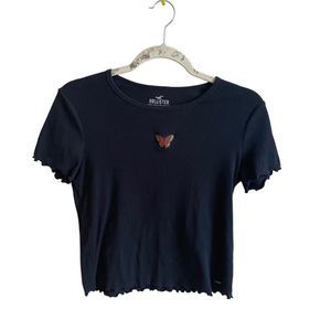 Hollister butterfly baby tee. Black. Size small.